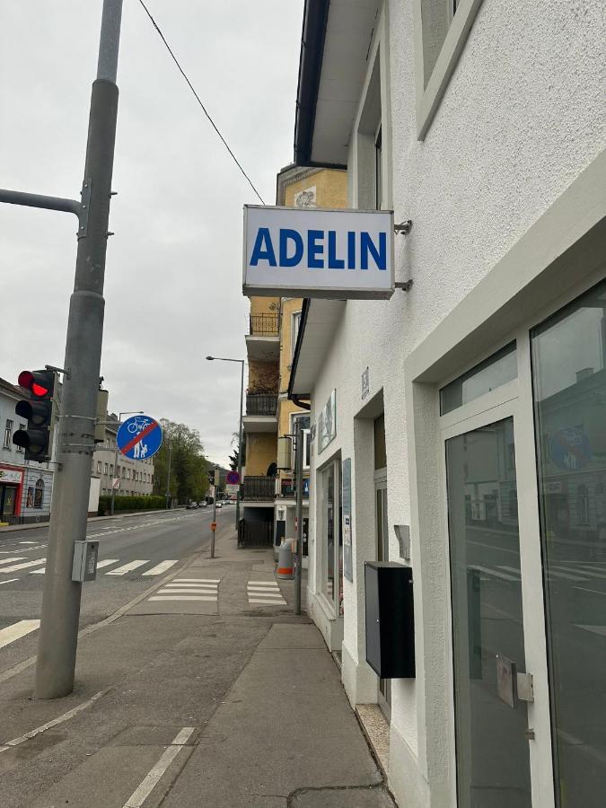 Hostel Adelin Einzelzimmer Vídeň Exteriér fotografie
